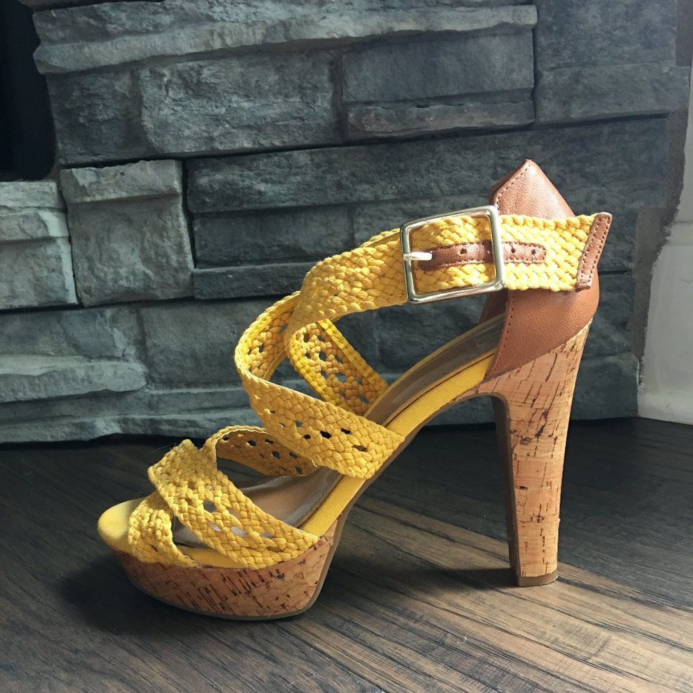 Gianni Bini Pump